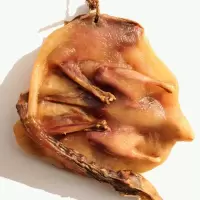 腊鸭板鸭特产腊肉农家自制风干鸭整只咸鸭成年鸭腌制咸肉腊味