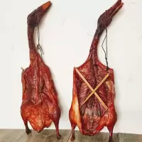 赛卡伊 纯亏农家腊鸭整只柴火烟熏腊鸭腿特产腊鸭子板鸭咸鸭