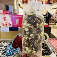 加拿大发 瑞士莲专卖店新年糖果什锦巧克力1kg 特别推荐榛子黑巧