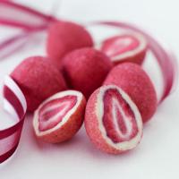 日本进口零食 神户Frantz莓夹心松露+白巧克力味双拼礼盒装