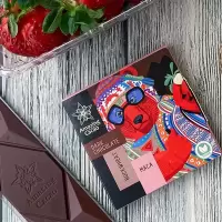 俄罗斯Amazing cacao榛子松子绿茶夹心白巧黑巧克力秘鲁可可 金奖