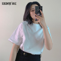ENJOY'ME胸前嘴唇刺绣白T恤圆领短袖20春季新款女装