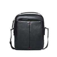 新品真皮男包2020新款单肩包男软皮男士包包商务休闲头层牛皮斜挎