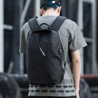 双肩包男时尚潮旅行背包15.6寸电脑包个性简约大容量学生书包