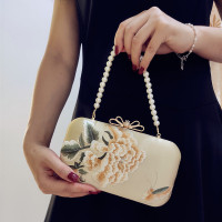 晚宴包女2020新款复古旗袍包包名媛手包丝绸绣花手拿包宴会手提包