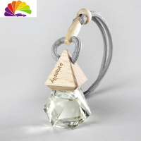 舒适主义汽车香水车载香薰挂件挂式香水瓶逻辑男女车用假日淡香郎 晶钻瓶纯粹-米色车用香水