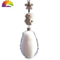 舒适主义汽车香水挂件 创意小雏菊车载香水 狐狸毛吊饰车内后视镜挂饰钻女 小雏菊挂件[古龙香味]