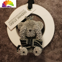 舒适主义车载香水挂件车内石膏香薰小熊扩香石汽车用品创意淡香伴手礼 B款-不看熊-灰