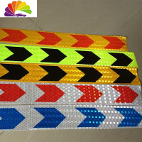 舒适主义货车反光贴汽车反光膜自行电瓶车防撞反光条警示贴纸箭头导向标 5CM宽绿底黑箭头25米车贴