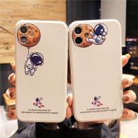 镜头宇航员适用苹果12promax手机壳iphone11苹果xs情侣xr趴趴12mini摄像头全包男女直边液态硅胶7/8