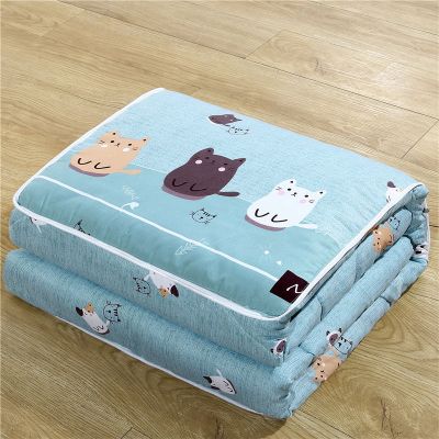 抱枕被子两用办公室午睡枕多功能枕折叠汽车靠垫空调被枕头被四季