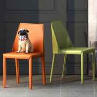 家用餐椅意式极简马鞍皮椅工业风餐厅靠背椅子简约人体工学餐桌椅
