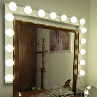 美式led镜前灯卫生间免打孔北欧浴室柜梳妆台灯现代简约化妆台灯