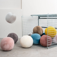 丸子球形抱枕时髦温馨 北欧ins软装纯色沙发靠垫丝绒圆形靠枕