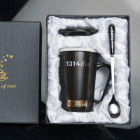 创意情侣杯520马克杯陶瓷杯子咖啡杯早餐喝水杯情人节带盖勺 高款1314黑+勺盖垫礼盒装