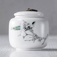 [半斤装]茶叶罐陶瓷大号半斤装储存罐密封罐普洱红茶绿茶茶罐 梅花喜鹊铜扣款