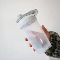 水杯女学生韩版防摔杯子健身运动搅拌杯蛋白粉摇摇杯子奶昔塑料杯 [小号500ml]灰色