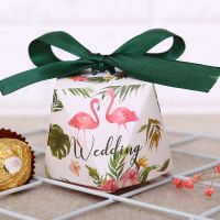 2019新款喜糖盒子 结婚礼创意钻石瓜子糖果盒婚庆用品礼盒包装盒 火烈鸟(白底) 小号50个(可装5颗费列罗)