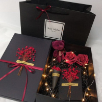 口红盒子项链空套盒装的简约包装化妆品钱包少女香水礼品盒 红色满天星(送灯)+小熊(推荐款) 16*11*5小号(送花朵)