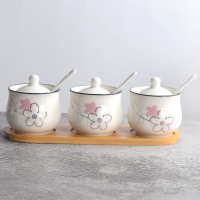 陶瓷调味罐套装厨房用品佐料瓶家用盐味精组合装调味瓶带盖勺铁架 敬平 幸运草语三件套木托盘