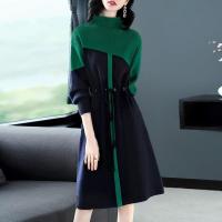 2020春季新款时尚休闲撞色显瘦中长款连衣裙F8287 绿色 均码【建议80-140斤】