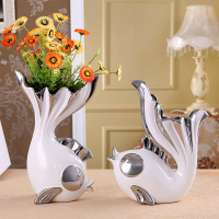 客厅电视柜酒柜家里房间室内艺术品摆件简约现代创意家居装饰品 三维工匠 亲嘴鱼一对+褐色玫瑰