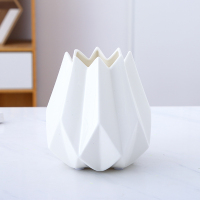 现代简约陶瓷花瓶家居摆设客厅装饰品北欧创意菱形干花插花器摆件 三维工匠 白色花瓶小号+8支乒乓菊