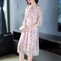 珂卡慕(KEKAMU)气质碎花雪纺连衣裙女装2020年早春季轻熟粉色五分袖淑女印花气质长裙 粉色