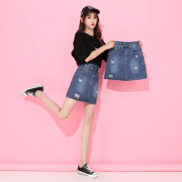珂卡慕(KEKAMU)的牛仔破洞半身裙女2020春夏新款韩版高腰a字臀短裙