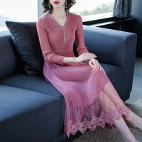珂卡慕(KEKAMU)春秋收腰蕾丝连衣裙大码洋气法式连衣裙女春秋装2020新款气质收腰显瘦减龄遮肚网纱裙 粉红色