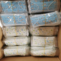 单片包装一次性儿童学生口罩三层口罩单只包装一次性口罩单片包装口罩含熔喷布口罩厂家直销（3-14岁）