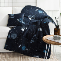 敬平办公室抱枕被子两用午休枕被子汽车靠垫沙发靠枕多功能折叠空调被 星球大战 50X50cm(展开约150*200 平