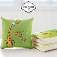 敬平抱枕被子两用办公室午睡枕多功能枕头被折叠毯汽车靠垫靠枕空调被 彩虹长颈鹿 抱枕:40x40cm 被子:110 平