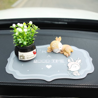 敬平一路平安鹿女车内饰品摆件女生车饰可爱汽车装饰车载创意香水 安眠鹿+吉祥果+灰鹿防滑垫挂摆件