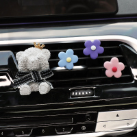 敬平车载香水女出风口创意可爱车用香氛固体香薰汽车装饰车内饰品摆件 灰色泰迪熊(送香精)+小花朵3个出风口挂摆件