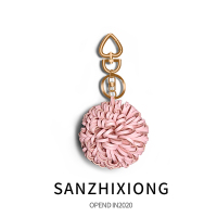 敬平创意圆形花球汽车钥匙扣挂件女简约包挂饰车钥匙圈链挂件小礼品 花球钥匙扣-粉色 