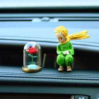 敬平小王子的玫瑰花汽车摆件车内饰品漂亮内饰中控台车载卡通动漫可爱 蹲着小王子+玫瑰+胶 平挂摆件