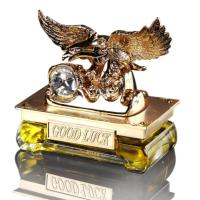 敬平座车载座式香水瓶摆件个性创意车内装饰品古龙柠檬香 飞鹰—柠檬味+防滑垫 平挂摆件