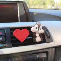 敬平汽车香水奇奇蒂蒂香薰车内装饰用品大全饰品摆件车载空调出风口女 奇奇和锯齿爱心 (送香水精油2瓶 平挂摆件