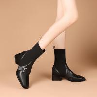 真皮马丁靴女粗跟2020秋冬新款瘦瘦弹力袜靴方头中跟切尔西短靴女