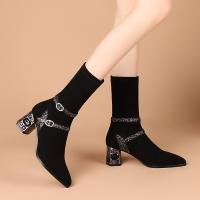 粗跟弹力靴女短靴2020秋冬新款中筒靴尖头高跟大码亮片瘦瘦袜靴女