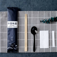 一次性筷子四件套筷子勺子牙签纸巾套装高档卫生组合外卖餐具 中国味道庄严黑(黑勺款) 800套