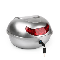 摩托车尾箱特价电动车尾箱小龟通用工具箱中号储物箱电摩托车后备箱载物箱王 银色银白