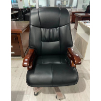 逐鹿中原办公椅XTH0253牛皮质升降转椅