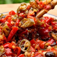 湖南特产思乡山彩椒酱香辣下饭调味料280g瓶装