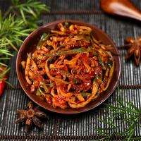 韩国泡菜萝卜条咸菜延边朝鲜族手工腌制萝卜干韩式下饭菜350g