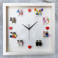 原创兼容乐高积木挂钟DIY拼装人仔装饰墙面钟表情侣一生 白框白底挂钟(含人仔款) 16英寸