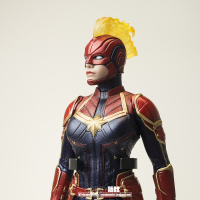 漫威真人版复仇者联盟英雄归来静态手办配真人头 真热惊奇队长(高31厘米)