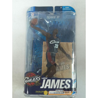 麦克法兰NBA篮球球星科比布莱恩特詹姆斯人偶公仔篮球架手办模型 蓝衣詹姆斯