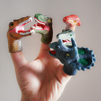 套手指玩偶 婴儿手指偶宝宝动物手偶互动玩具幼儿园手指故事玩偶教具 恐龙B组(软胶)